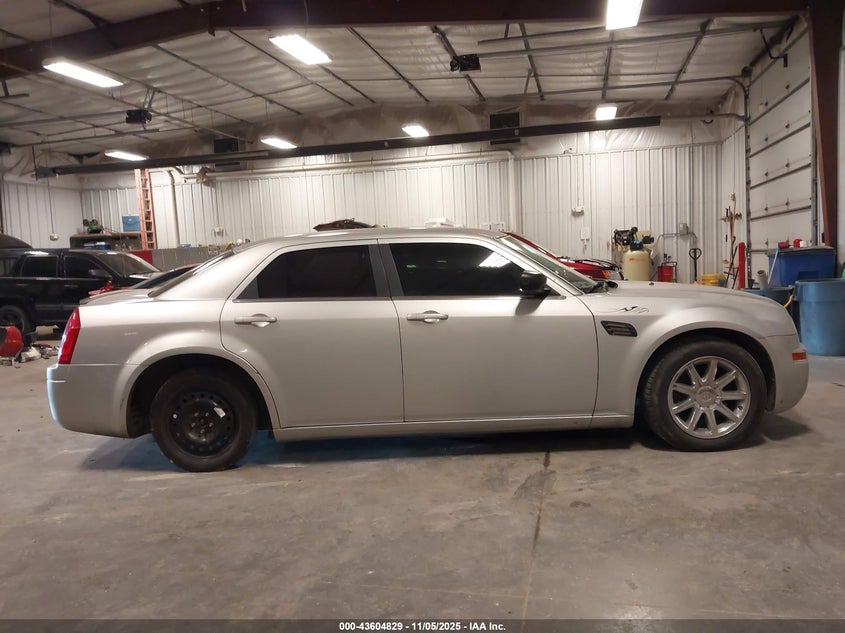 2007 Chrysler 300 VIN: 2C3KA43R27H784442 Lot: 43604829