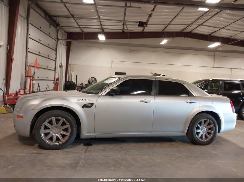 2007 Chrysler 300 VIN: 2C3KA43R27H784442 Lot: 43604829