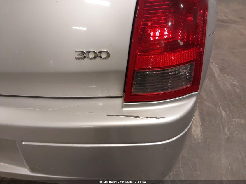 2007 Chrysler 300 VIN: 2C3KA43R27H784442 Lot: 43604829