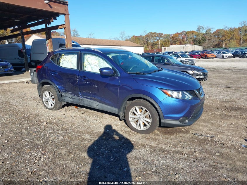 2017 NISSAN ROGUE SPORT SV - JN1BJ1CR7HW111839