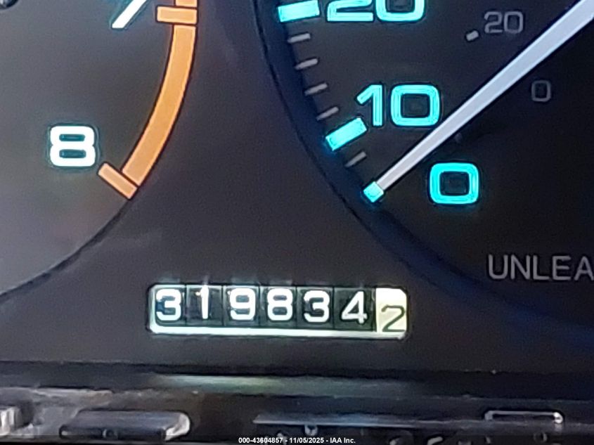 1993 Honda Accord Ex VIN: 1HGCB7579PA137904 Lot: 43604857