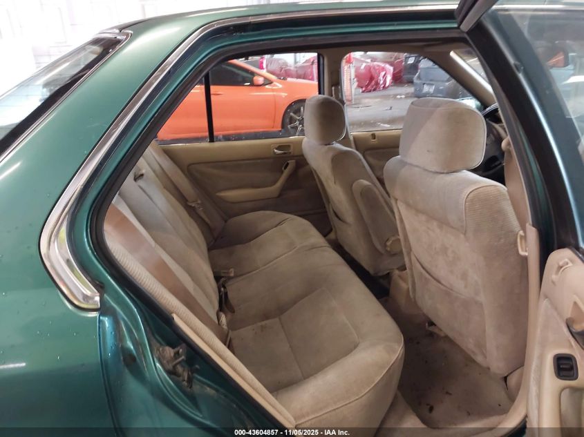 1993 Honda Accord Ex VIN: 1HGCB7579PA137904 Lot: 43604857