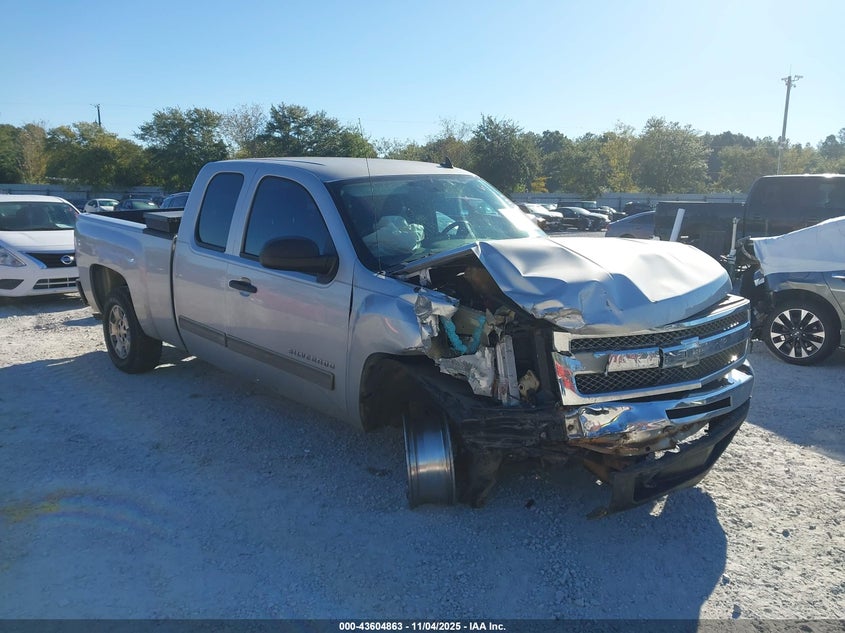 2013 CHEVROLET SILVERADO 1500 LT - 1GCRCSE09DZ113482