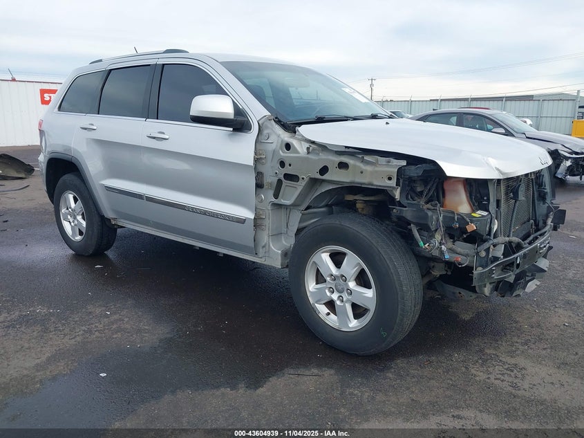 JEEP GRAND CHEROKEE LAREDO