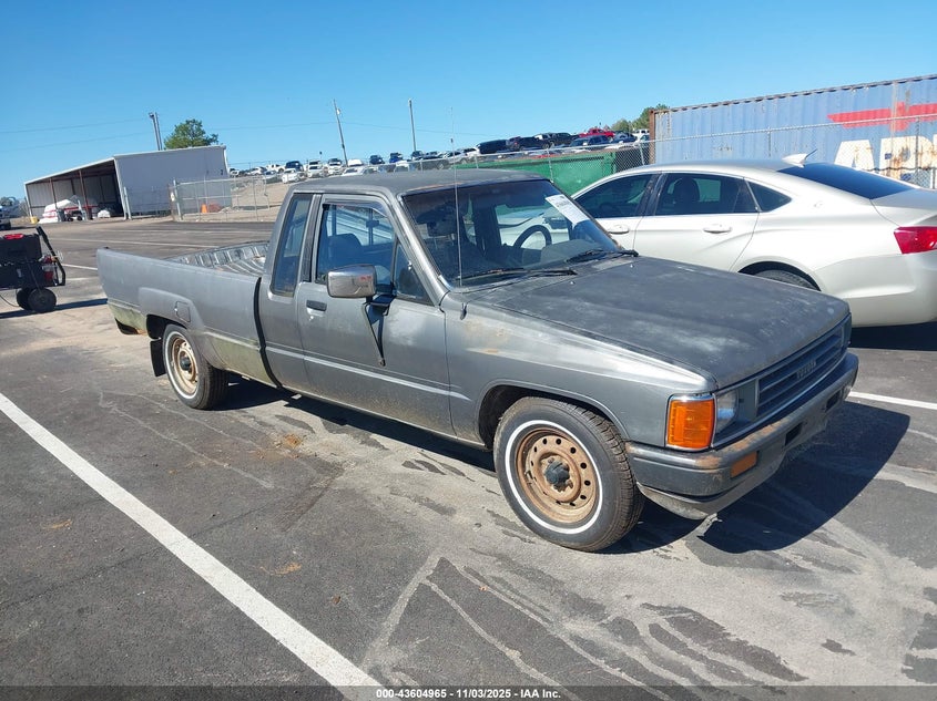 1987 Toyota Pickup Xtracab Rn70 Dlx