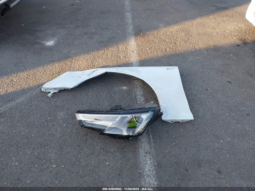 2018 AUDI A4 2.0T TECH ULTRA PREMIUM/2.0T ULTRA PREMIUM - WAUKMAF48JN015845