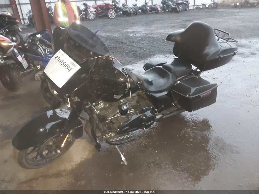 1HD1KRP19MB663951 2021 HARLEY-DAVIDSON STREET GLIDE photo no. 2