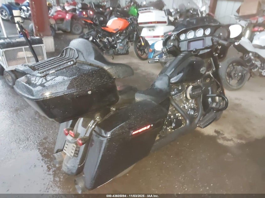 1HD1KRP19MB663951 2021 HARLEY-DAVIDSON STREET GLIDE photo no. 4