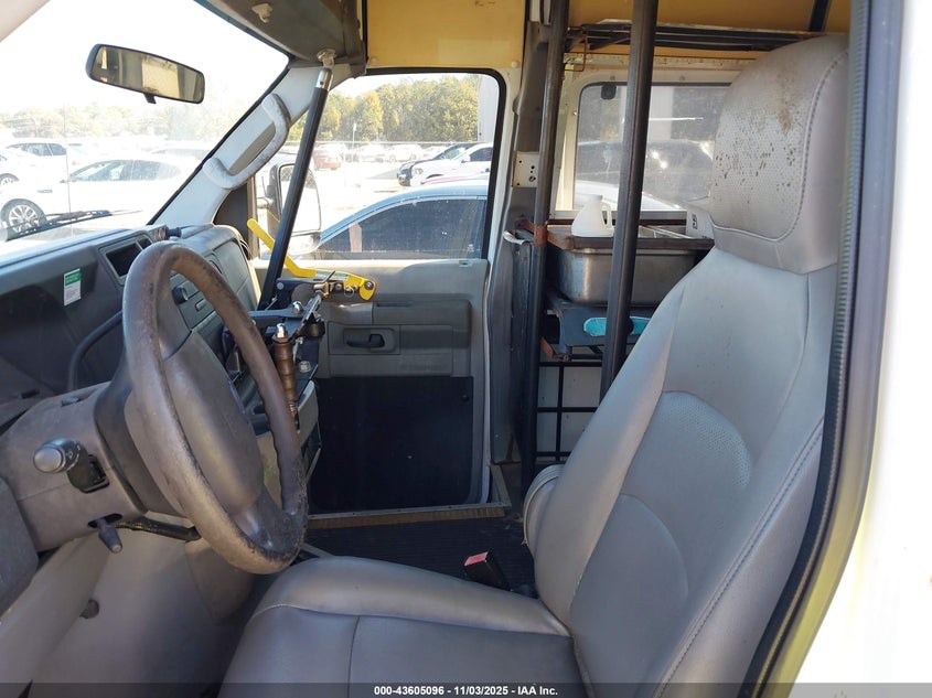 1FTDS34LX9DA56972 2009 FORD ECONOLINE photo no. 5