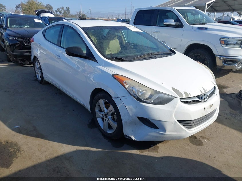 2013 HYUNDAI ELANTRA GLS - 5NPDH4AE5DH331130