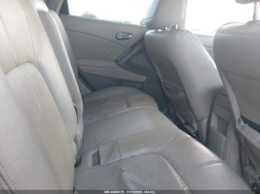 JN8AZ1MU9AW000983 2010 NISSAN MURANO photo no. 8
