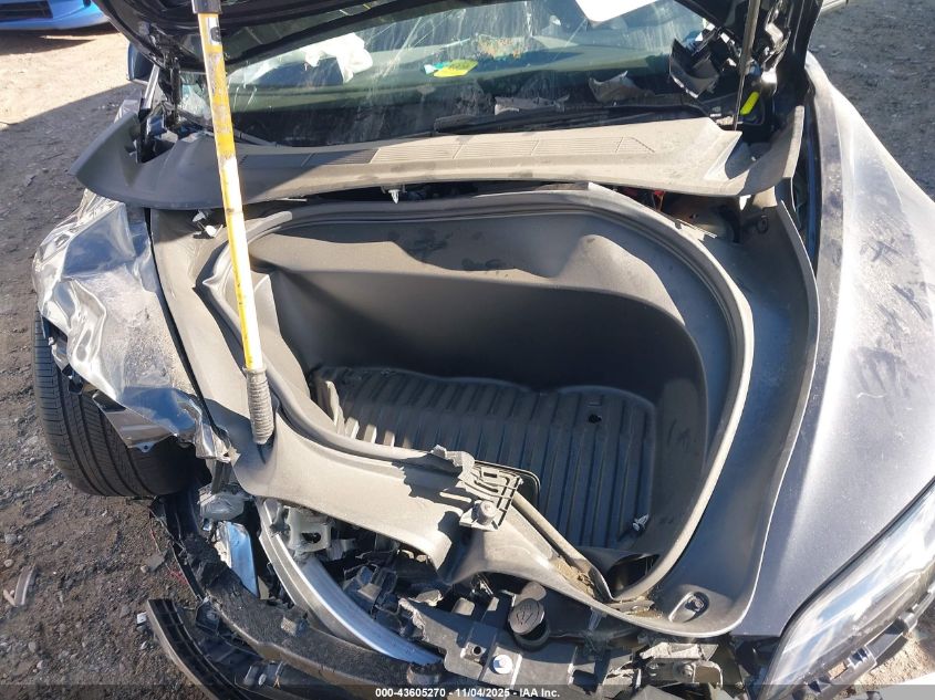 2025 Tesla Model 3 Long Range Rear-Wheel Drive/Standard VIN: 5YJ3E1EA0SF991193 Lot: 43605270