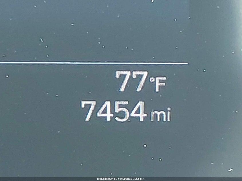 2025 HYUNDAI KONA SEL KM8HBCAB8SU308975