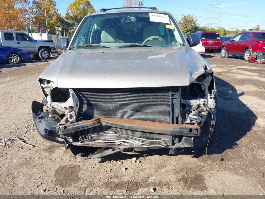 4M2CN8B77AKJ29019 2010 MERCURY MARINER photo no. 6