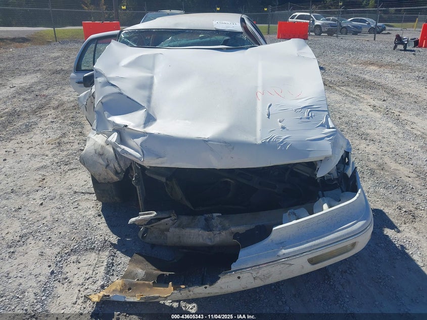 1997 Mercury Grand Marquis Gs VIN: 2MELM74W2VX717743 Lot: 43605343