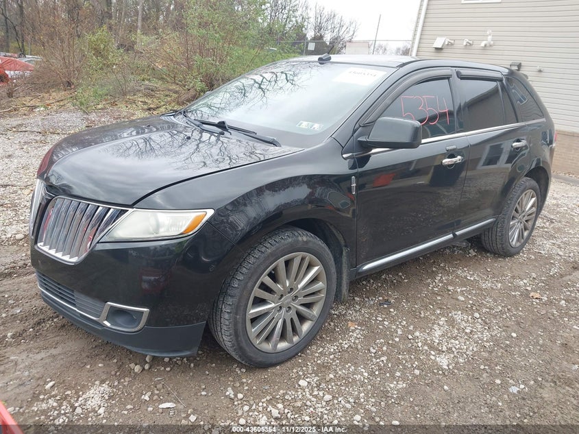 2LMDJ8JK1BBJ01272 2011 LINCOLN MKX photo no. 2