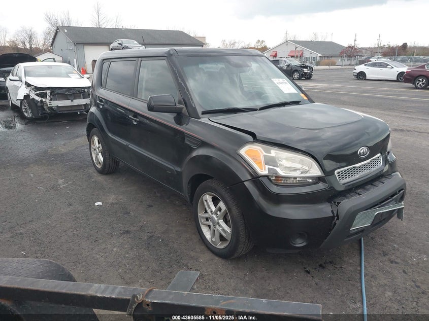 KIA SOUL +