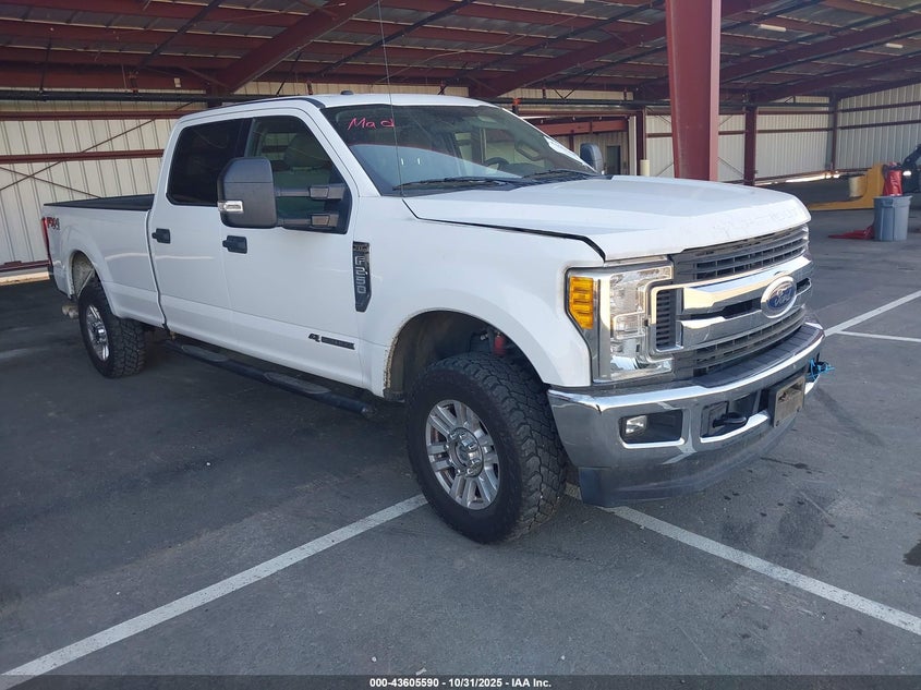 FORD F-250 XLT
