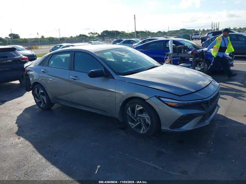 HYUNDAI ELANTRA SEL SPORT