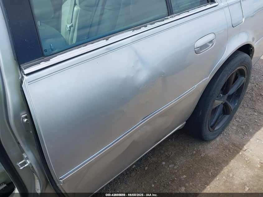 2007 Cadillac Dts Luxury I VIN: 1G6KD57Y57U232976 Lot: 43605656