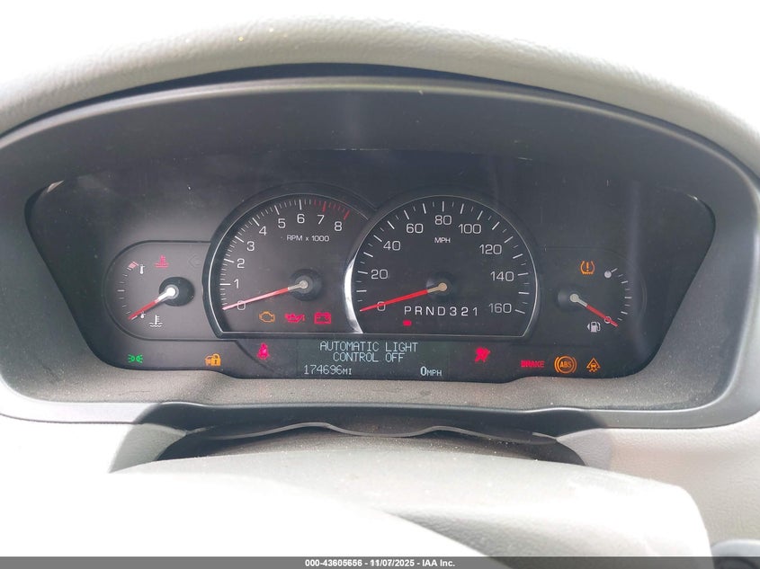 2007 Cadillac Dts Luxury I VIN: 1G6KD57Y57U232976 Lot: 43605656