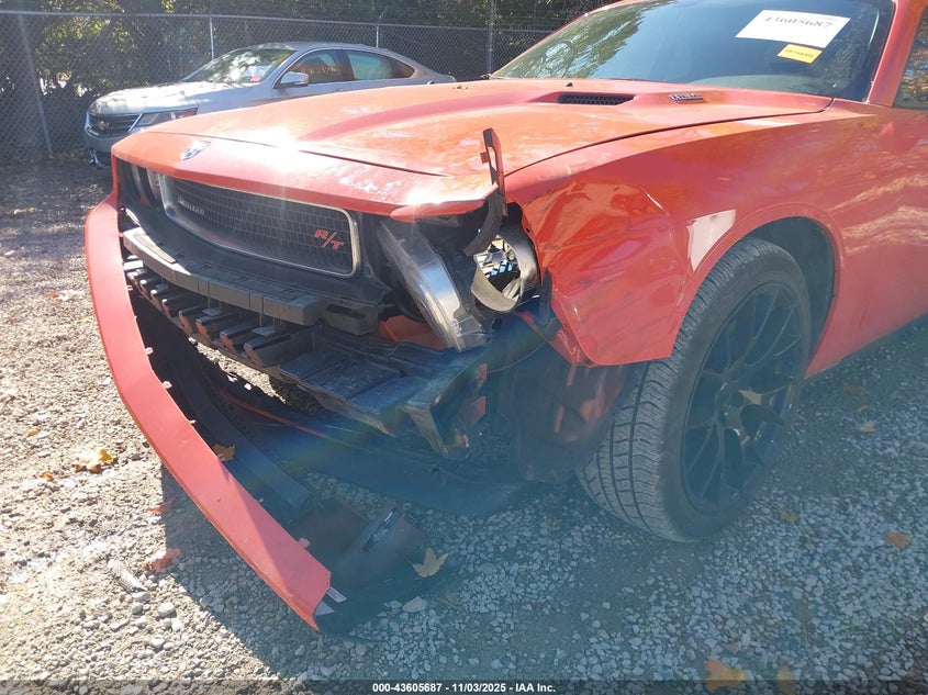 2009 Dodge Challenger R/T VIN: 2B3LJ54T99H581844 Lot: 43605687