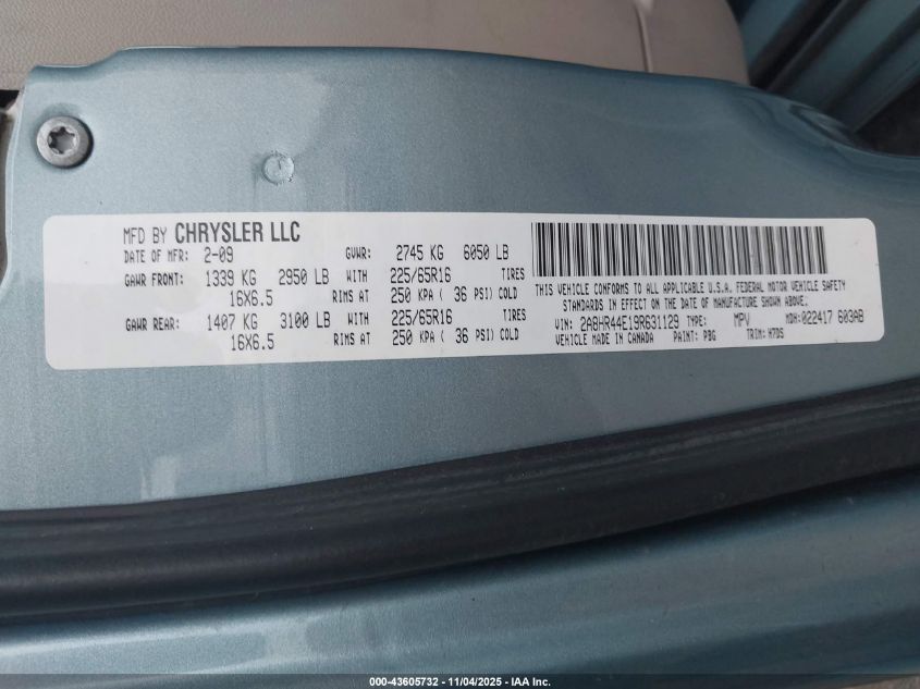 2009 Chrysler Town & Country Lx VIN: 2A8HR44E19R631129 Lot: 43605732