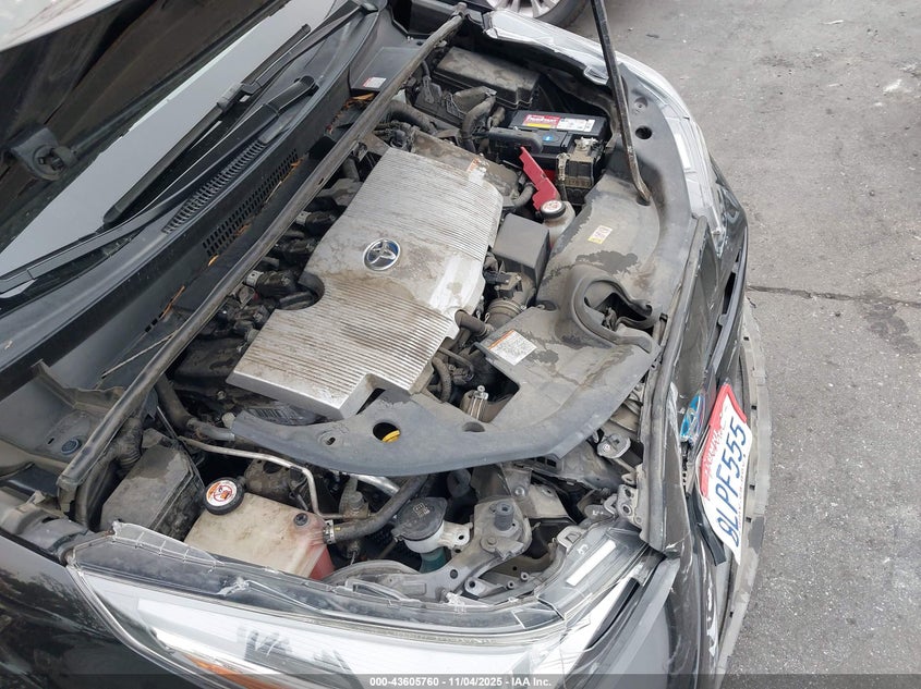 2019 TOYOTA PRIUS LE JTDKARFU4K3082143