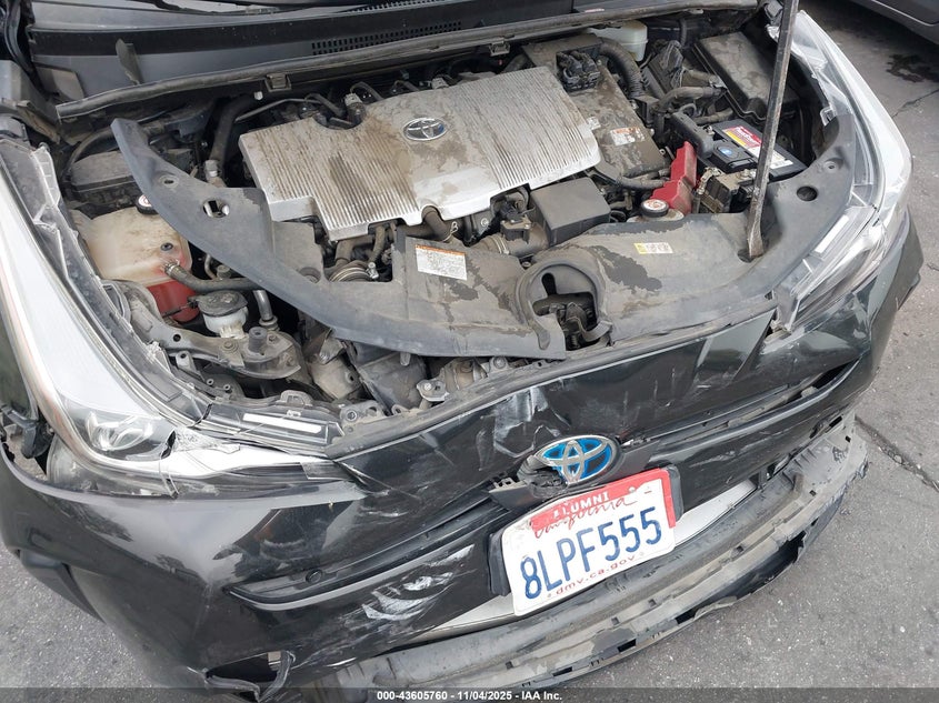 2019 TOYOTA PRIUS LE JTDKARFU4K3082143