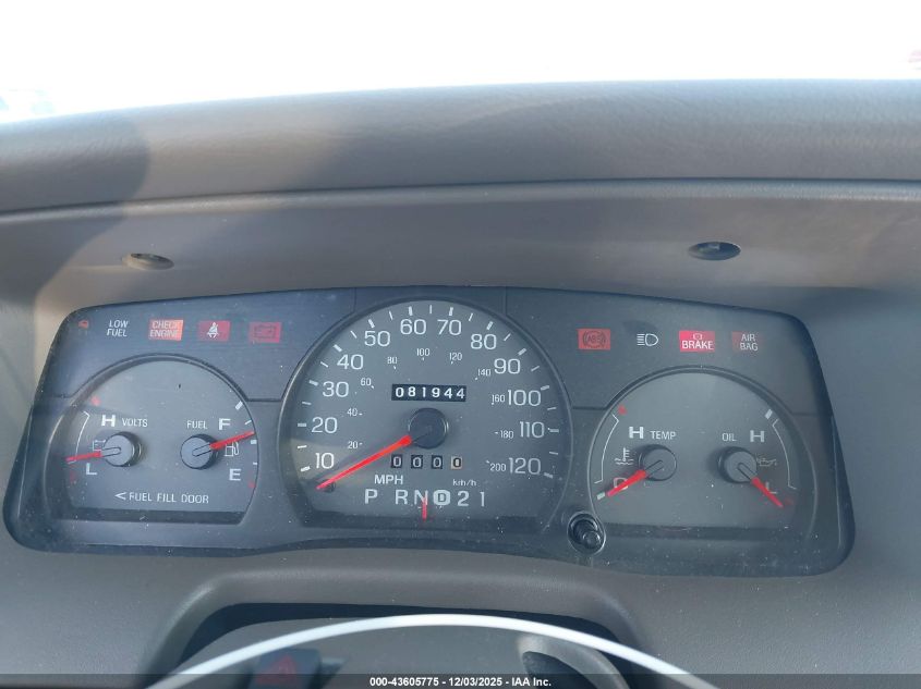 2004 Mercury Grand Marquis Gs VIN: 2MEFM74W24X622627 Lot: 43605775