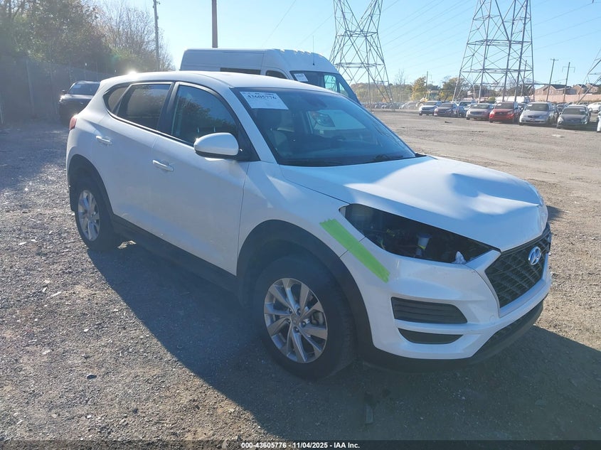 HYUNDAI TUCSON SE