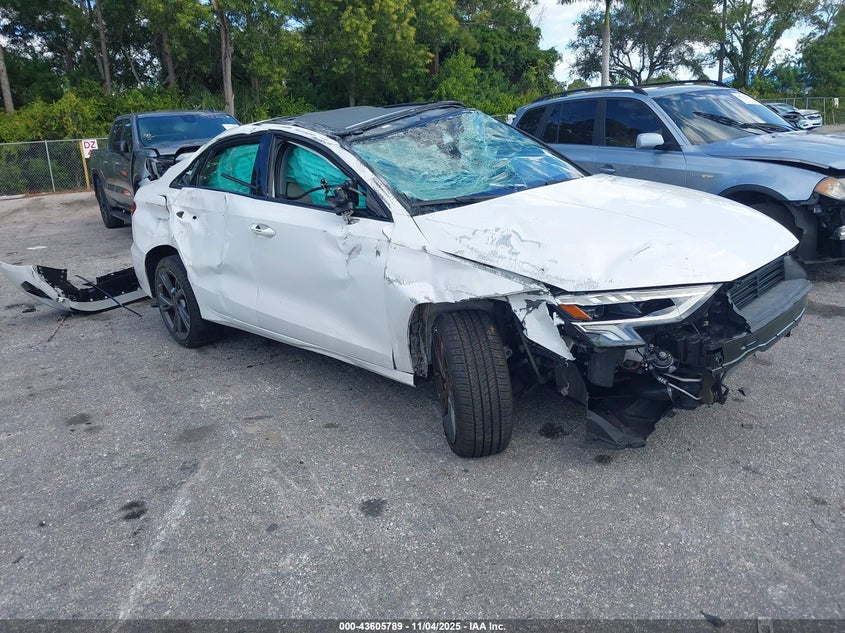 2024 AUDI A3 PREMIUM 40 TFSI FRONT-WHEEL DRIVE S TRONIC - WAUAUDGY1RA015705