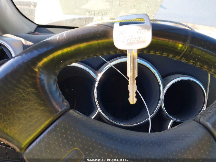 2004 Toyota Matrix Xr VIN: 2T1KR32E94C315951 Lot: 43605810