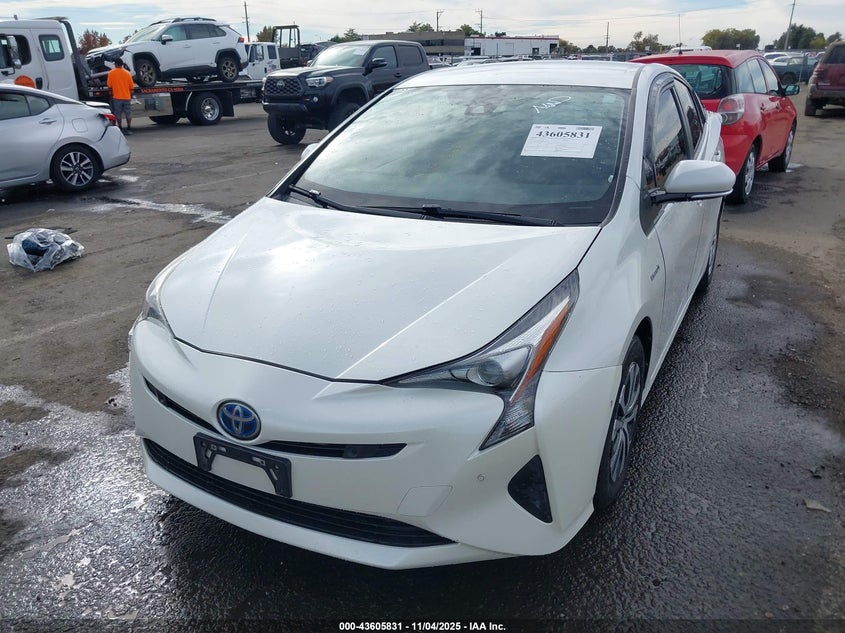 JTDKBRFU4H3041775 2017 TOYOTA PRIUS photo no. 2