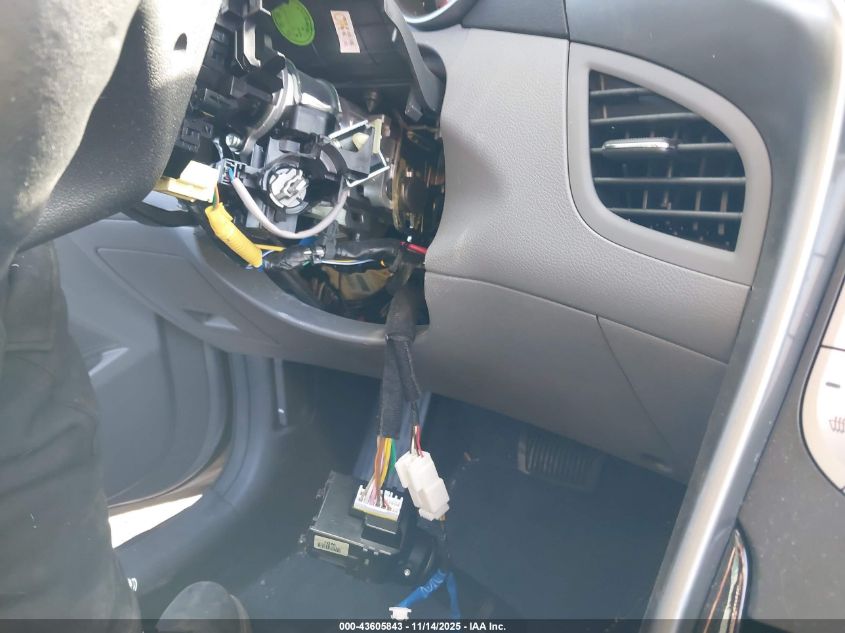 2013 Hyundai Elantra Limited VIN: KMHDH4AE9DU978096 Lot: 43605843