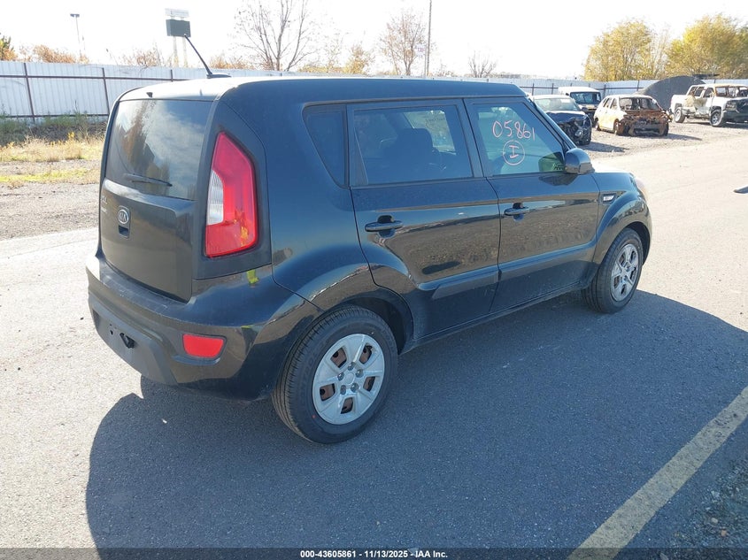 Vin: kndjt2a5xc7747697, lot: 44100963, kia soul 20124