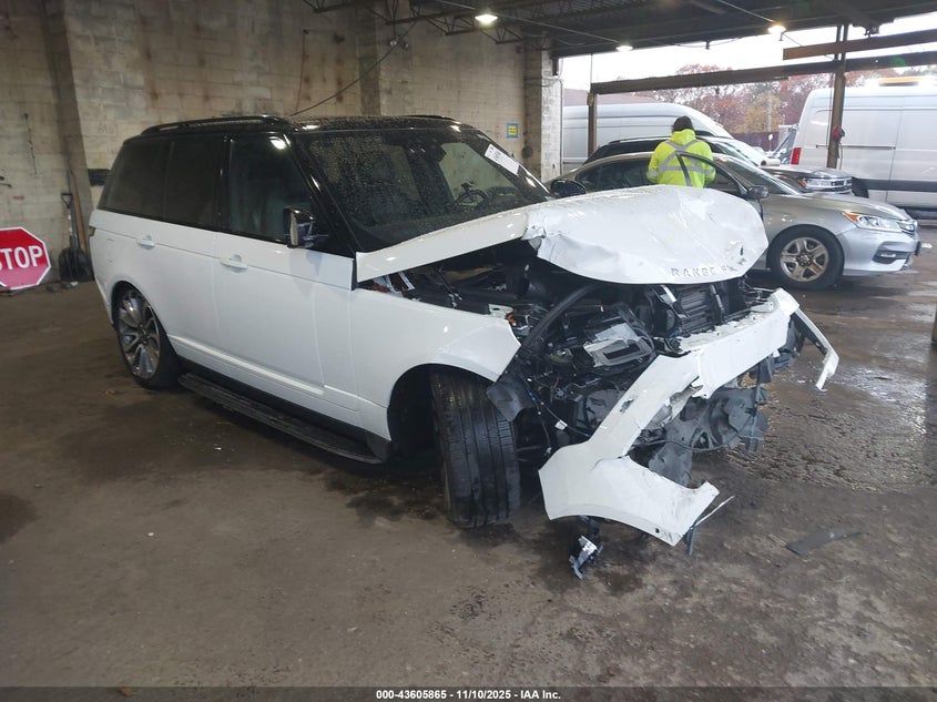 LAND ROVER RANGE ROVER P525 HSE