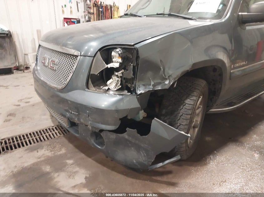2007 GMC Yukon Denali VIN: 1GKFK63887J373708 Lot: 43605872