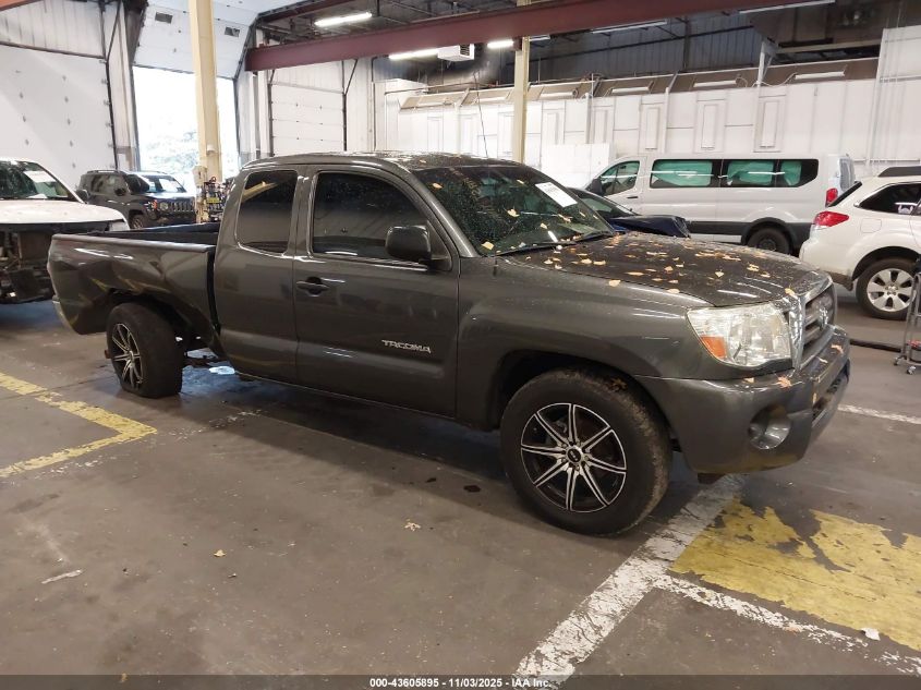 TOYOTA TACOMA