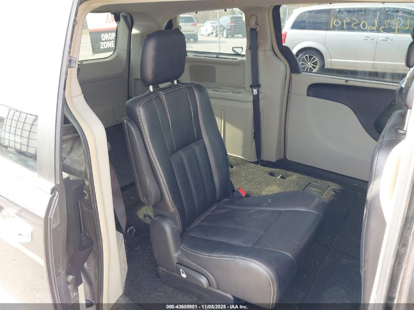 2016 Chrysler Town & Country Touring VIN: 2C4RC1BG8GR149769 Lot: 43605901