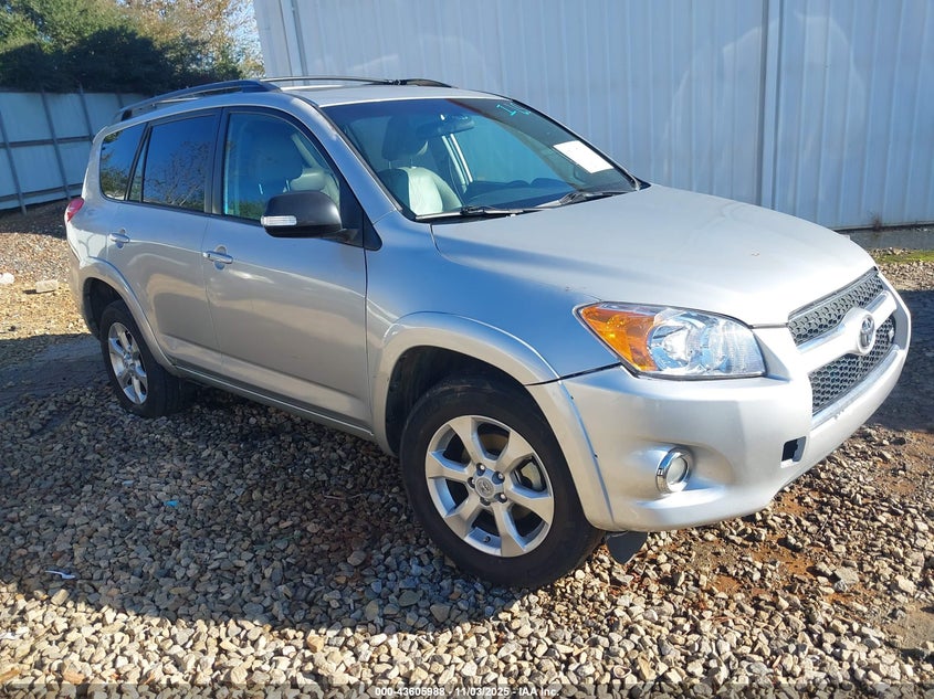TOYOTA RAV4 LIMITED V6