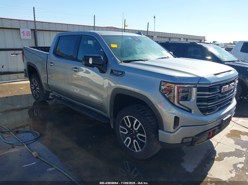 GMC SIERRA 1500 4WD SHORT BOX AT4