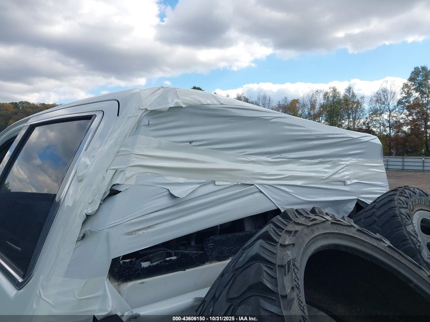 1GT49WEY3MF133606 2021 GMC SIERRA photo no. 11