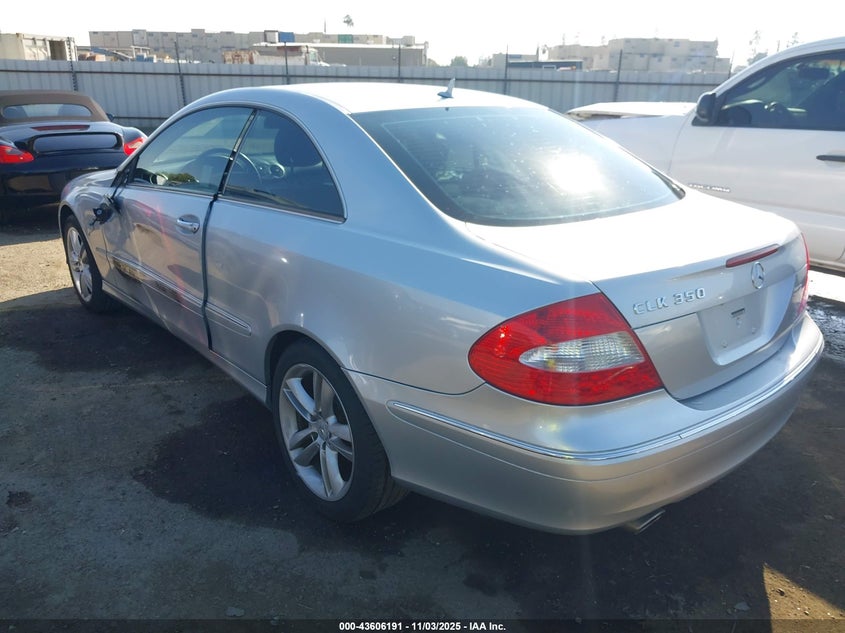 WDBTJ56H48F242253 2008 MERCEDES-BENZ CLK-KLASSE photo no. 3