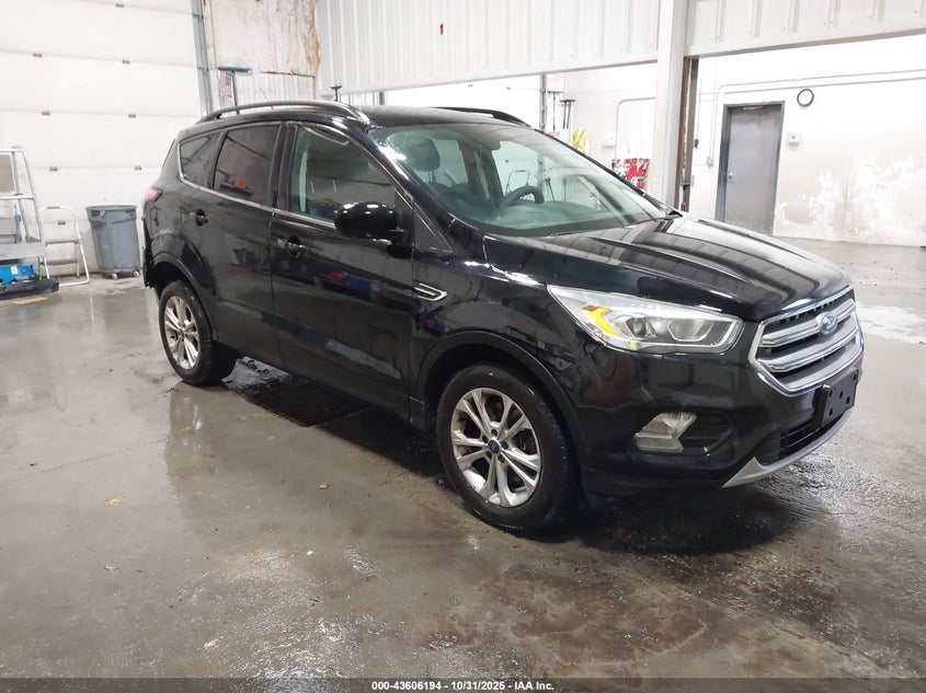 FORD ESCAPE SE
