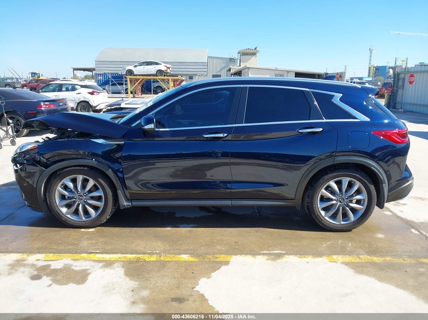2020 INFINITI QX50 LUXE 3PCAJ5M17LF112785