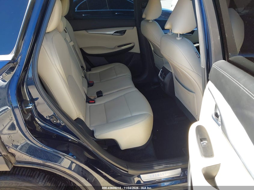 2020 INFINITI QX50 LUXE 3PCAJ5M17LF112785