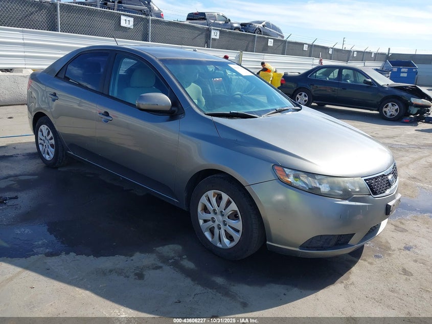 KIA FORTE EX