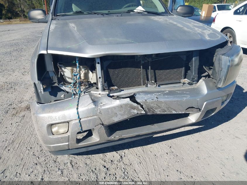 2008 Chevrolet Trailblazer Lt VIN: 1GNDT13S682217782 Lot: 43606243