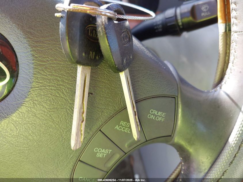 2004 Kia Amanti VIN: KNALD124145016771 Lot: 43606254